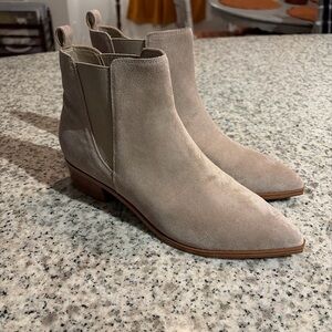 Marc Fisher ankle boots